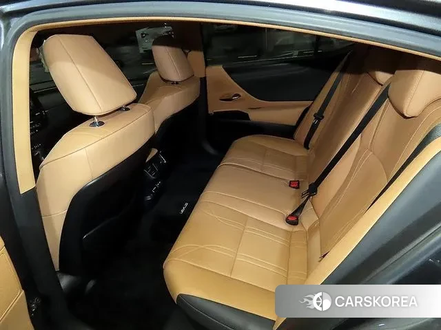 Lexus ES300h 7th generation id 3561094 из Кореи 20