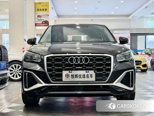 Audi Q2L id 4301152 из Китая 19