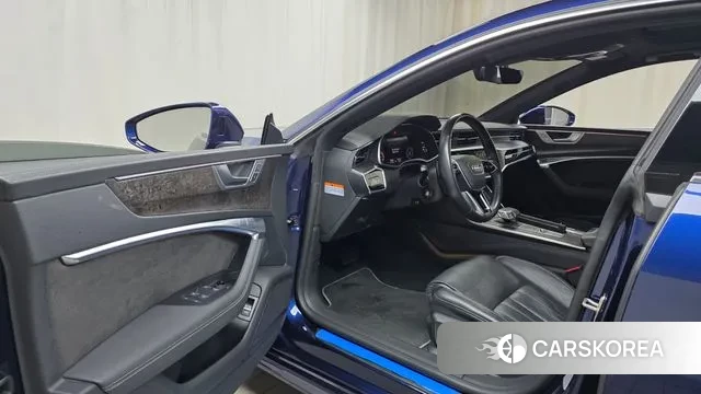 Audi A7 (4K) id 3686488 из Кореи 20