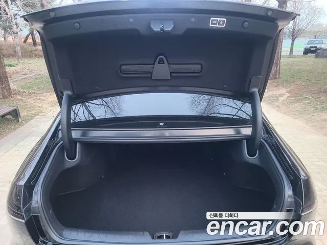 Hyundai Grandeur Hybrid (GN7) id 2599472 из Кореи 19