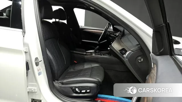 BMW 5 Series (G30) id 3203900 из Кореи 20