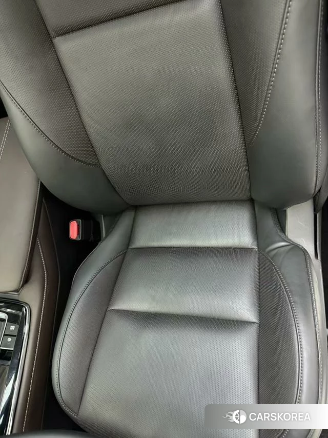 Mazda CX-30 id 4259056 из Китая 21