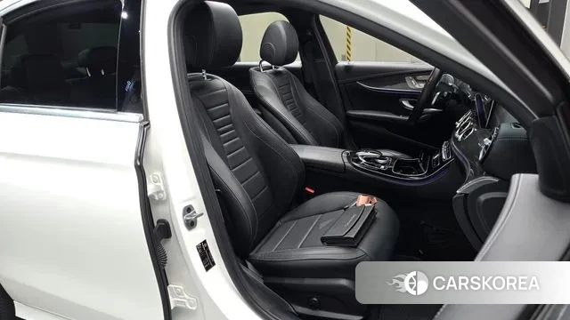 Mercedes-Benz E-Class W213 id 3060436 из Кореи 20