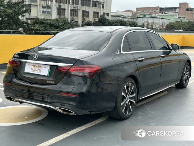 Mercedes-Benz E-class PHEV id 4260932 из Китая 29