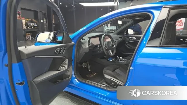 BMW 1 Series (F40) id 3698211 из Кореи 20