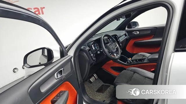 Volvo XC40 id 4615267 из Кореи 34