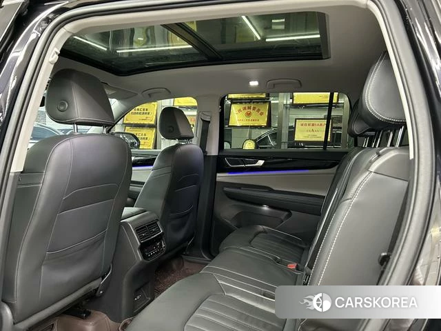 Volkswagen Tourang id 4297522 из Китая 20