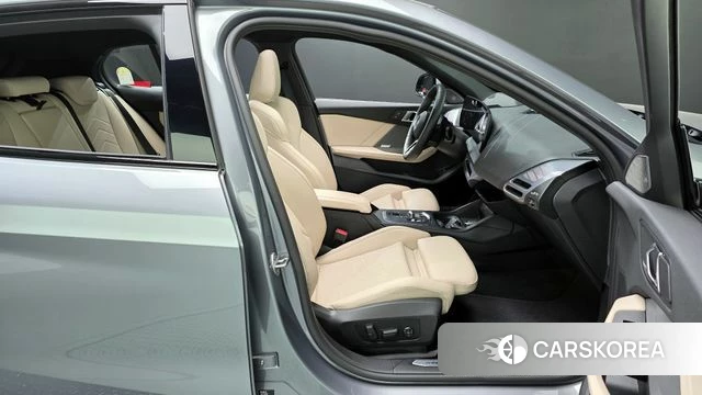 BMW 1 Series (F70) id 3837888 из Кореи 20