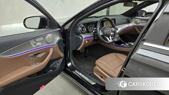 Mercedes-Benz E-Class W213 id 3866989 из Кореи 20