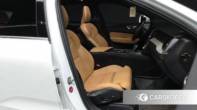 Volvo XC60 second Generation id 4581786 из Кореи 38