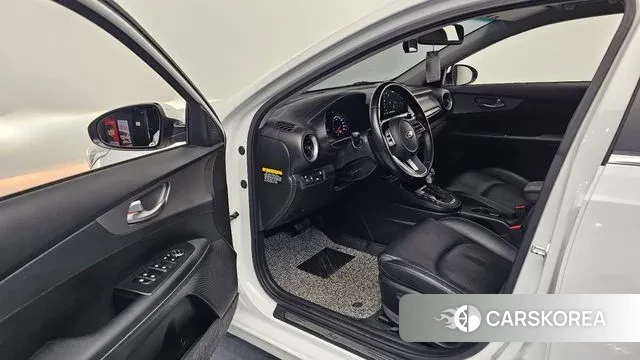 Kia Come New K3 id 3474371 из Кореи 20