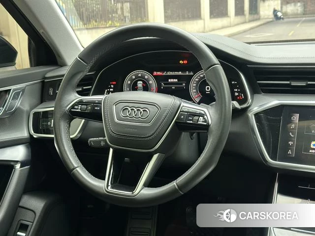 Audi A6L id 4207161 из Китая 21