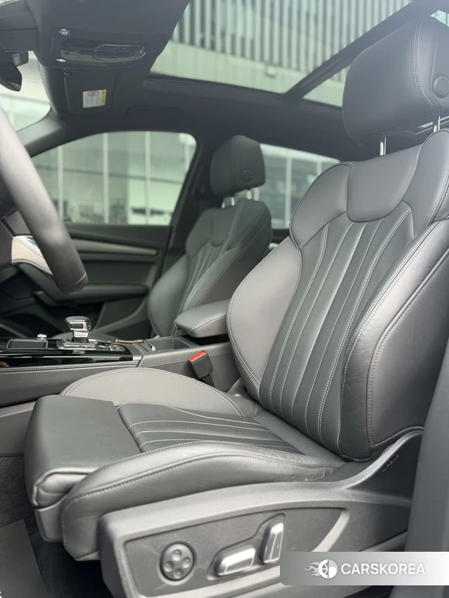 Audi Q5L id 4300843 из Китая 13