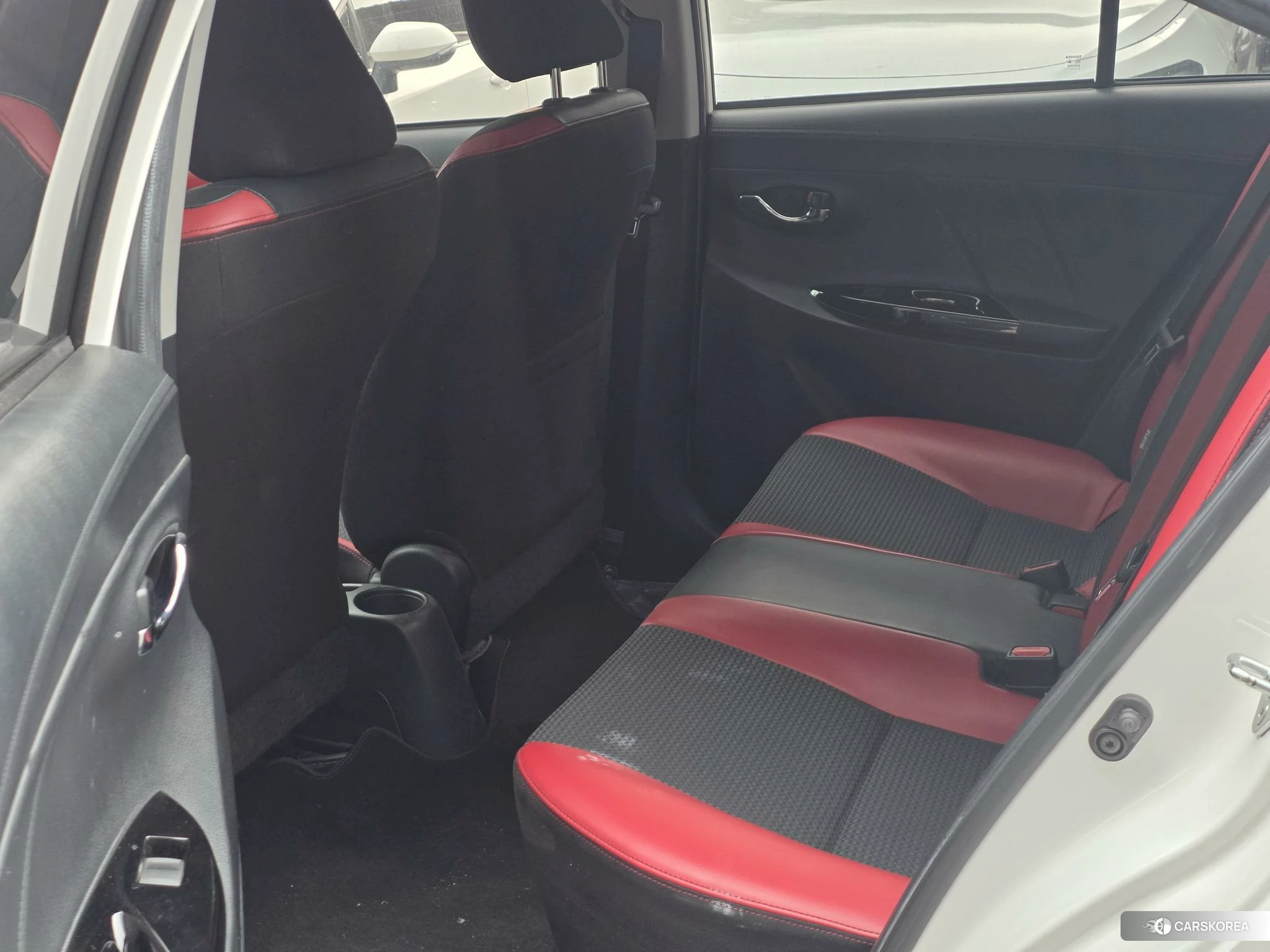 Toyota Vios id 4512658 из Китая 10