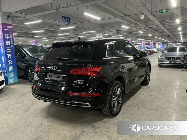 Audi Q5L id 4272749 из Китая 20