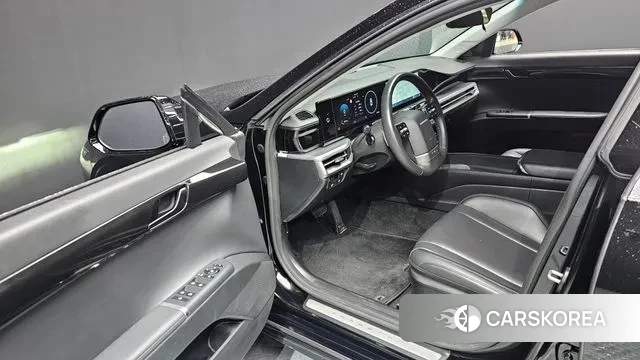 Hyundai Grandeur (GN7) id 3415821 из Кореи 20