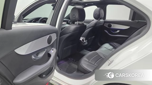 Mercedes-Benz C-Class W205 id 4490064 из Кореи 29