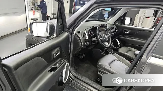 Jeep Renegade id 3308111 из Кореи 20