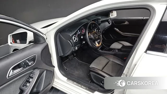 Mercedes-Benz A-Class W176 id 3627200 из Кореи 20