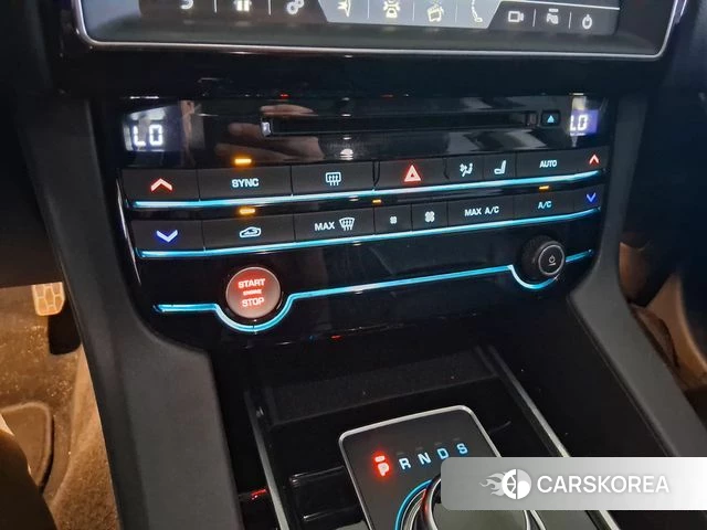 Jaguar F-PACE id 3966544 из Кореи 11