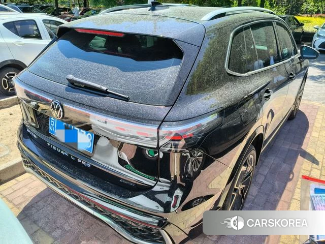 Volkswagen Tiguan L id 4278975 из Китая 17