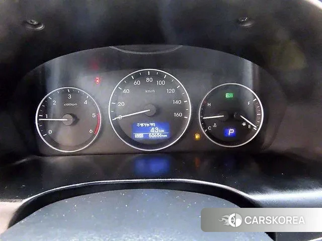 Hyundai The New Grand Starex id 2886389 из Кореи 19