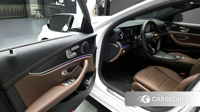 Mercedes-Benz E-Class W213 id 4395047 из Кореи 34