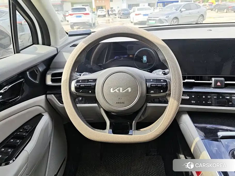 Kia Sportage id 4599580 из Китая 16