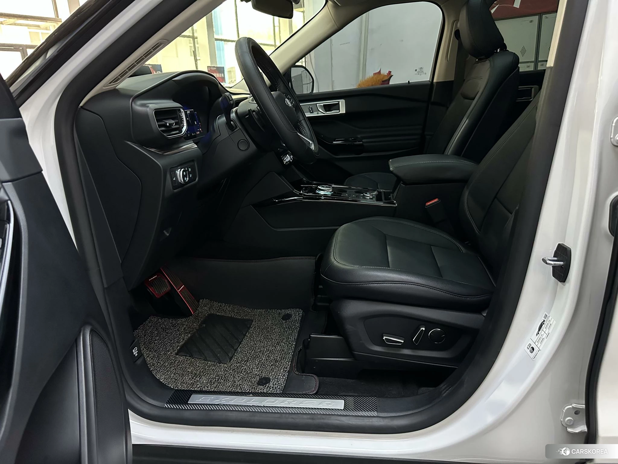 Ford Explorer id 4413164 из Китая 22