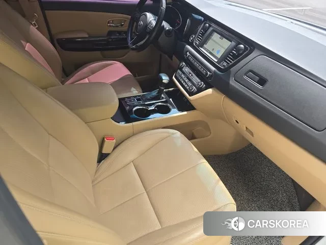 Kia The New Carnival id 3004610 из Кореи 20