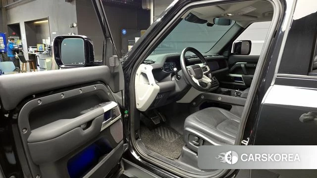 Land Rover Defender (L663) id 3935458 из Кореи 20