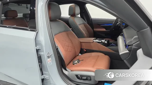 BMW 5 Series (G60) id 3751036 из Кореи 20