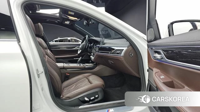 BMW 7 Series (G11) id 3814491 из Кореи 20