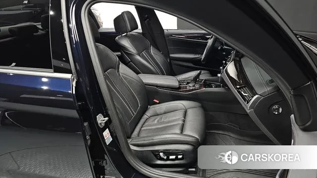 BMW 5 Series (G30) id 3437983 из Кореи 20