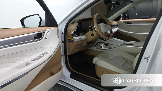 Hyundai The New Grandeur IG Hybrid id 4284861 из Кореи 20