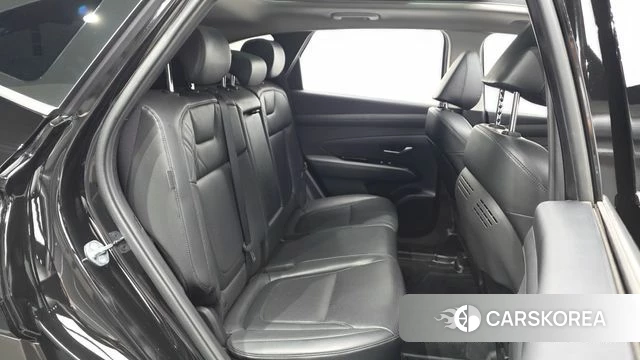 Hyundai The New Tucson (NX4) id 4560304 из Кореи 33