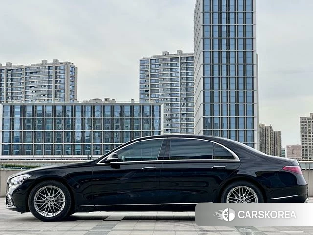 Mercedes-Benz S-class id 4260113 из Китая 15