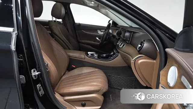 Mercedes-Benz E-Class W213 id 3778632 из Кореи 20
