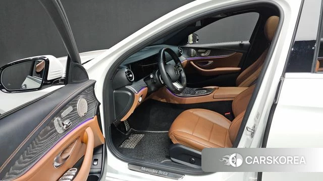 Mercedes-Benz E-Class W213 id 3892970 из Кореи 20