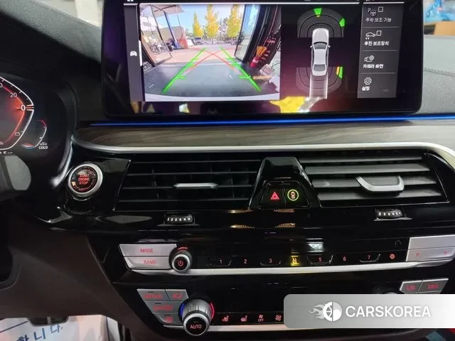 BMW 5 Series (G30) id 3335529 из Кореи 20