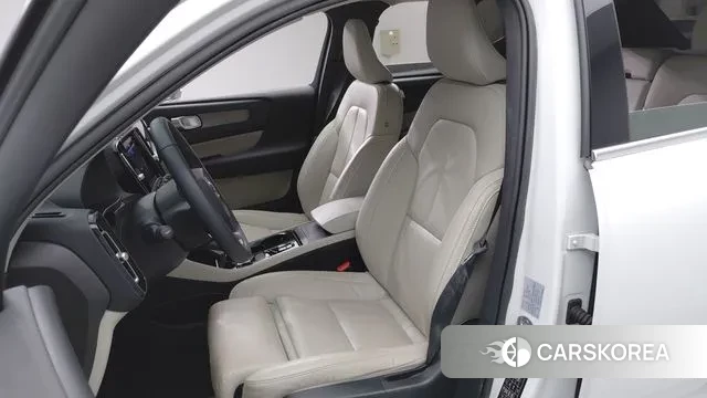 Volvo XC40 id 3740389 из Кореи 20