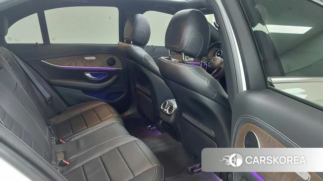 Mercedes-Benz E-Class W213 id 3892183 из Кореи 17