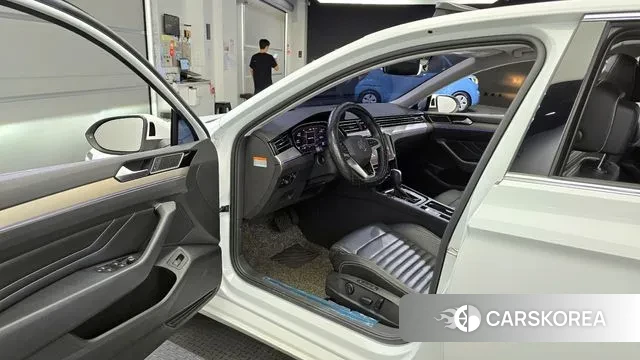 Volkswagen Passat GT (B8) id 2989516 из Кореи 20