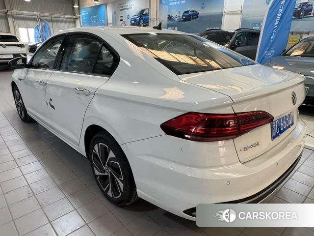 Volkswagen Bora id 4272195 из Китая 10
