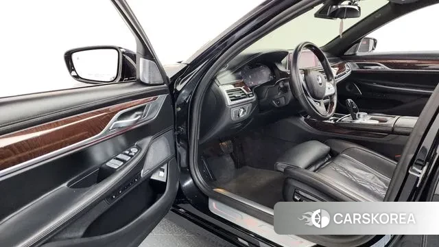 BMW 7 Series (G11) id 3319260 из Кореи 20