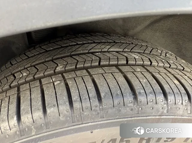 Tesla Model Y id 3619094 из Кореи 20