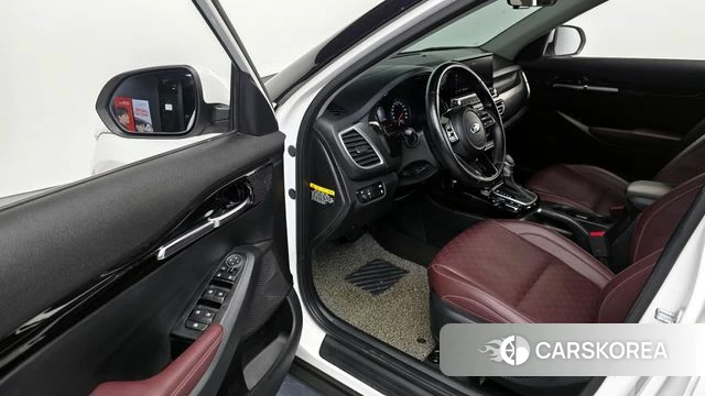 Kia Seltos id 3828619 из Кореи 20