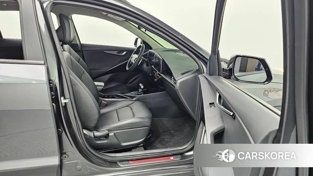 Kia Di Ol Nu Niro id 3859317 из Кореи 20