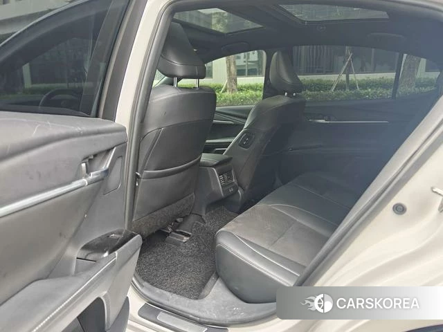 Toyota Camry id 4262619 из Китая 12