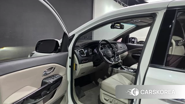 Kia The New Carnival id 4760373 из Кореи 20